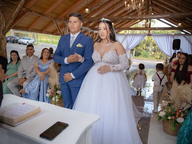 O casamento de Gabriel e Stefany em Joinville, Santa Catarina 199