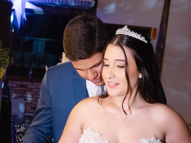O casamento de Gabriel e Stefany em Joinville, Santa Catarina 223
