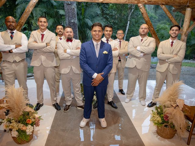 O casamento de Gabriel e Stefany em Joinville, Santa Catarina 230