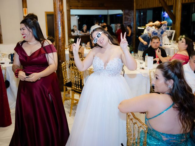 O casamento de Gabriel e Stefany em Joinville, Santa Catarina 232