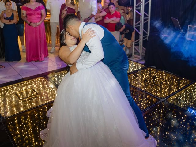 O casamento de Gabriel e Stefany em Joinville, Santa Catarina 241