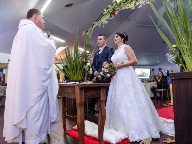 O casamento de Paulo e Gislise em Canoas, Rio Grande do Sul 21