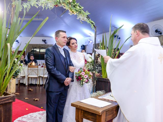 O casamento de Paulo e Gislise em Canoas, Rio Grande do Sul 23