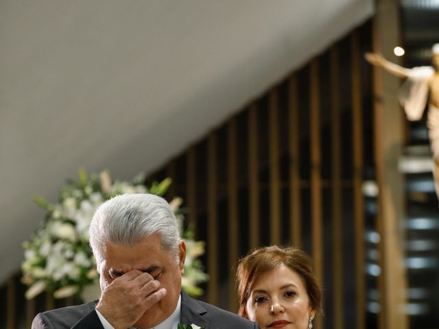 O casamento de Gustavo e Marcella em Brasília, Distrito Federal 57