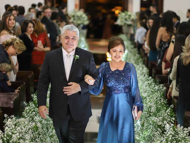 O casamento de Gustavo e Marcella em Brasília, Distrito Federal 52