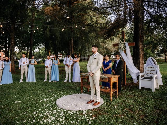 O casamento de Gabriel e Caroline em Passo Fundo, Rio Grande do Sul 22