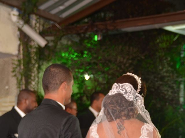 O casamento de André e Evelyn  em São Gonçalo, Rio de Janeiro 7