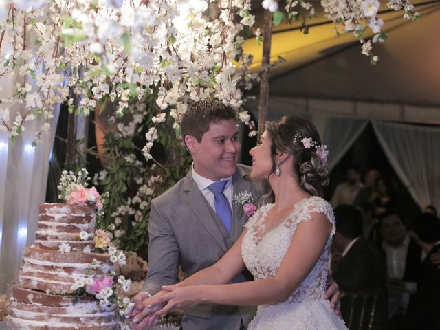 O casamento de Jean e Carol em Benevides, Pará 16