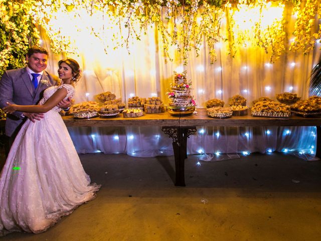 O casamento de Jean e Carol em Benevides, Pará 2