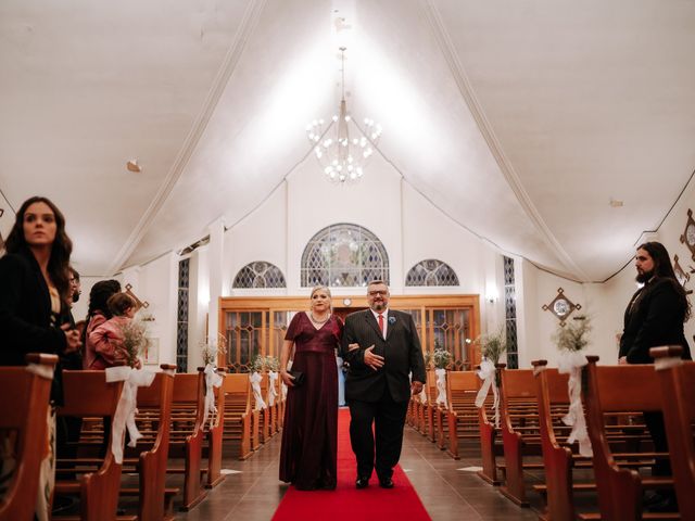 O casamento de Gabriel e Paola em Porto Alegre, Rio Grande do Sul 14