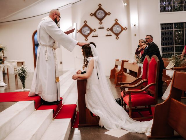 O casamento de Gabriel e Paola em Porto Alegre, Rio Grande do Sul 29