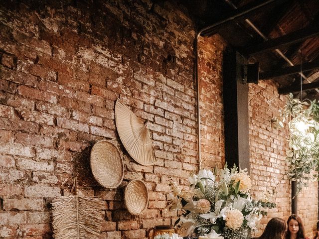 O casamento de Gabriel e Paola em Porto Alegre, Rio Grande do Sul 35