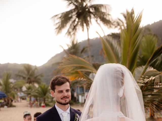 O casamento de Olacir e Bruna em Angra dos Reis, Rio de Janeiro 24
