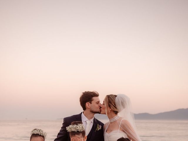 O casamento de Olacir e Bruna em Angra dos Reis, Rio de Janeiro 38