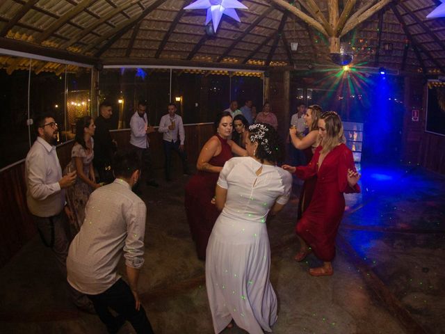 O casamento de Marcio e Júlia em São José dos Pinhais, Paraná 33