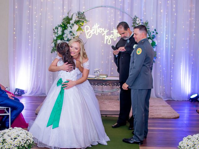 O casamento de Guilherme e Monique em Almirante Tamandaré, Paraná 22