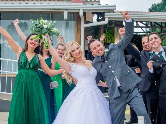 O casamento de Guilherme e Monique em Almirante Tamandaré, Paraná 30