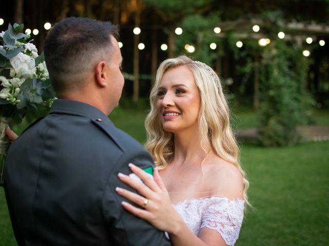 O casamento de Guilherme e Monique em Almirante Tamandaré, Paraná 37