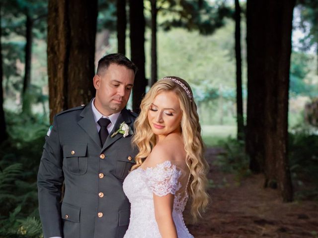 O casamento de Guilherme e Monique em Almirante Tamandaré, Paraná 39