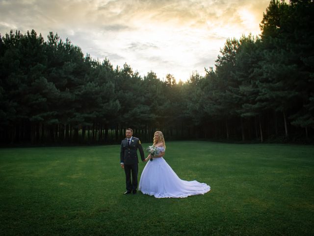 O casamento de Guilherme e Monique em Almirante Tamandaré, Paraná 42