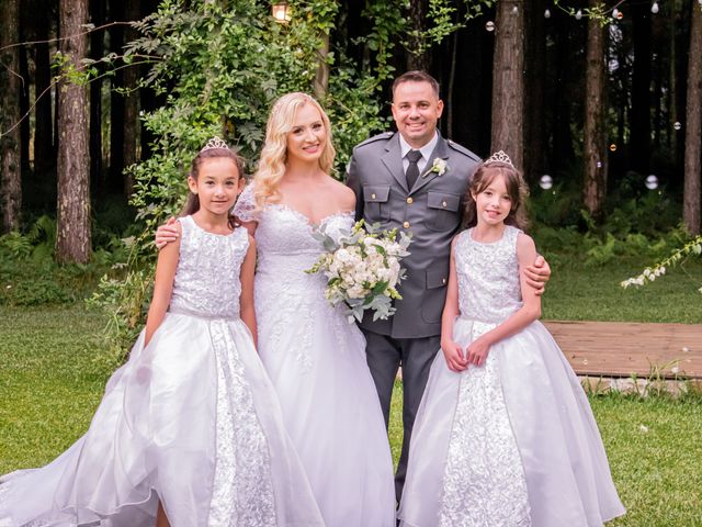 O casamento de Guilherme e Monique em Almirante Tamandaré, Paraná 46