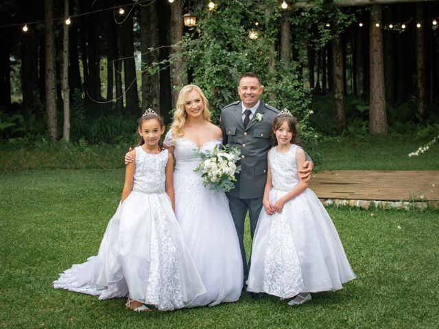 O casamento de Guilherme e Monique em Almirante Tamandaré, Paraná 48