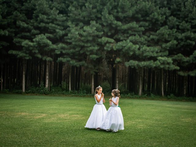 O casamento de Guilherme e Monique em Almirante Tamandaré, Paraná 69