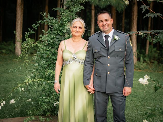 O casamento de Guilherme e Monique em Almirante Tamandaré, Paraná 74