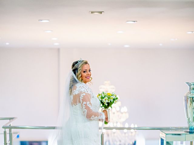 O casamento de Rodrigo e Daniela em Porto Alegre, Rio Grande do Sul 14