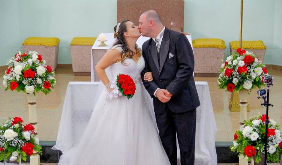 O casamento de Rodrigo e Érika em Osasco, São Paulo