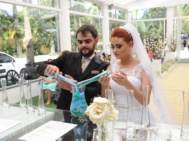 O casamento de Carlos e Camila em Itapecerica da Serra, São Paulo 19