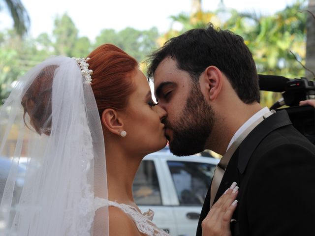 O casamento de Carlos e Camila em Itapecerica da Serra, São Paulo 40