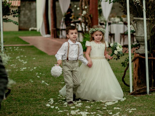 O casamento de Victor e Flávia em Coxim, Mato Grosso do Sul 37