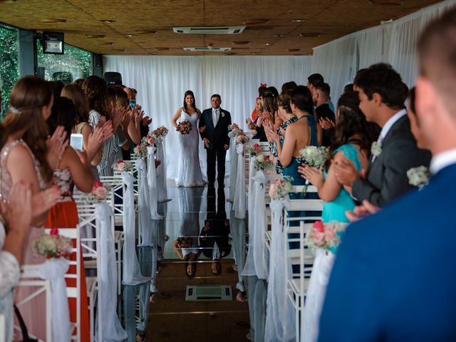 O casamento de André e Carolina em Itapema, Santa Catarina 28