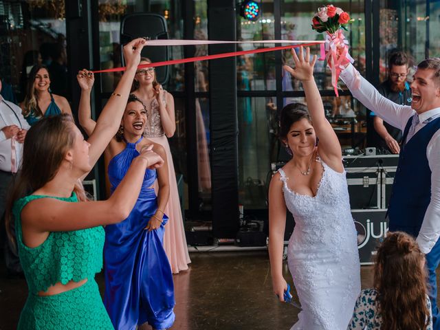 O casamento de André e Carolina em Itapema, Santa Catarina 81