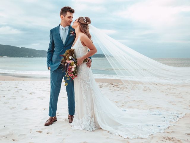 O casamento de Junior e Danielle em Bombinhas, Santa Catarina 7