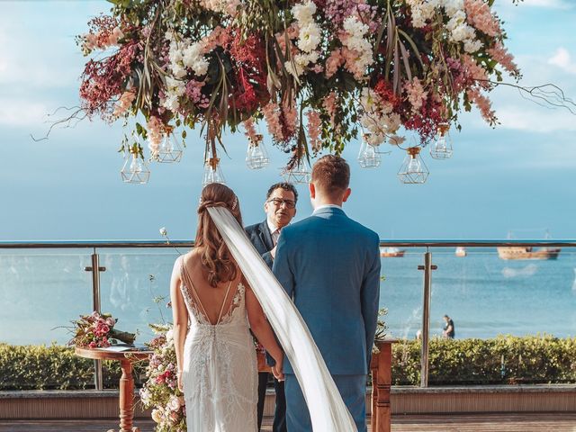 O casamento de Junior e Danielle em Bombinhas, Santa Catarina 27