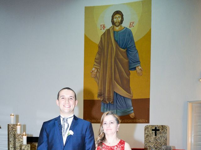 O casamento de Tiago e Jéssica em São José dos Pinhais, Paraná 24