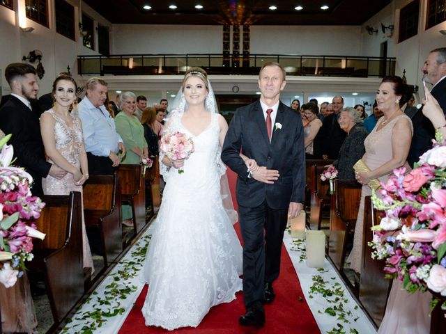 O casamento de Tiago e Jéssica em São José dos Pinhais, Paraná 28