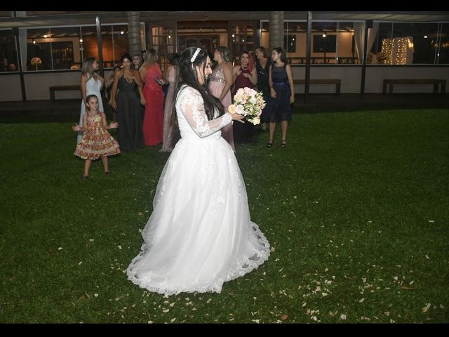 O casamento de Renan  e Beatriz  em Curitiba, Paraná 25