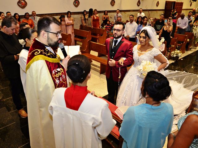 O casamento de Jhonatan e Renata em Carapicuíba, São Paulo Estado 26