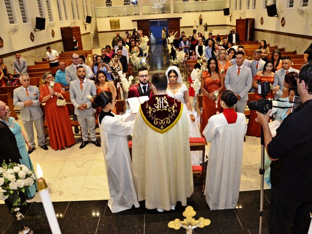 O casamento de Jhonatan e Renata em Carapicuíba, São Paulo Estado 28