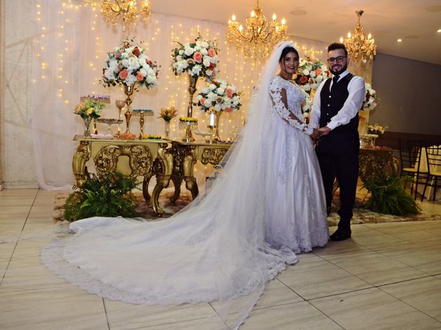 O casamento de Jhonatan e Renata em Carapicuíba, São Paulo Estado 43