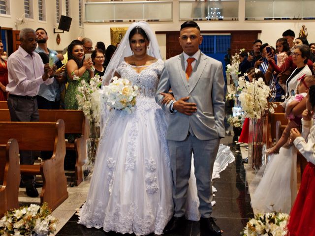 O casamento de Jhonatan e Renata em Carapicuíba, São Paulo Estado 77