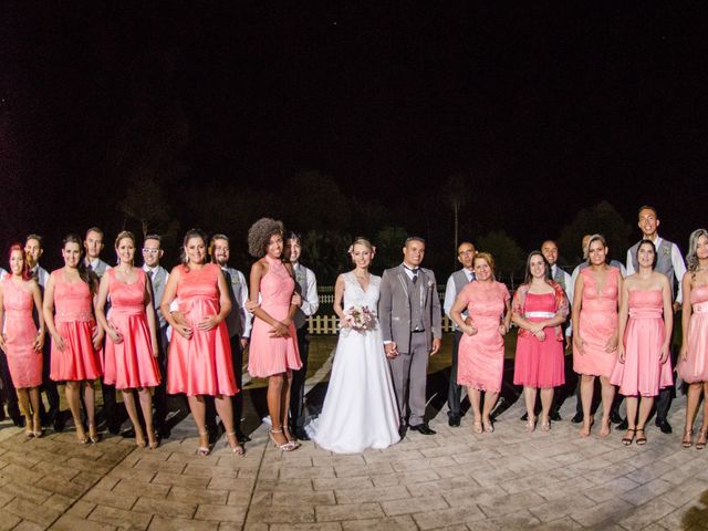 O casamento de Wendson e Ellen em Guararema, São Paulo Estado 89