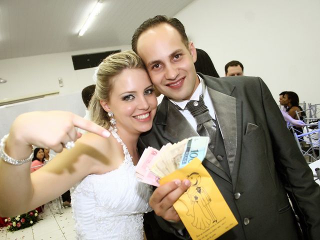 O casamento de Danilo e Letícia em Maringá, Paraná 36