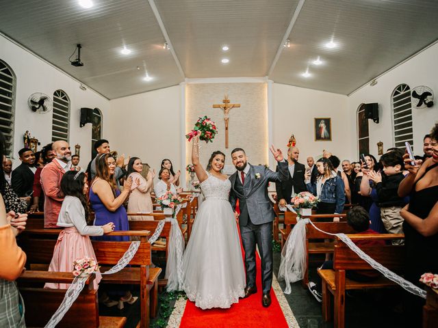 O casamento de Alexandre e Silmare em Embu, São Paulo 15