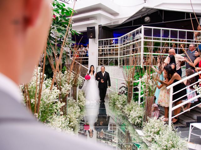 O casamento de Alex e Tahnara em São Bernardo do Campo, São Paulo 23