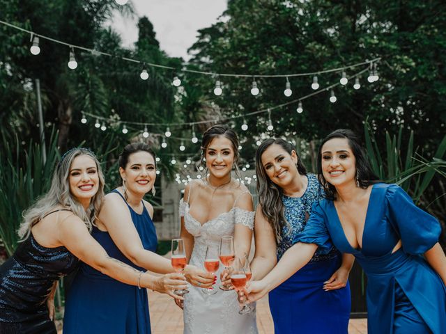 O casamento de Gustavo e Claudia em Porto Alegre, Rio Grande do Sul 15