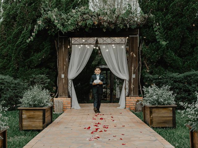 O casamento de Gustavo e Claudia em Porto Alegre, Rio Grande do Sul 25